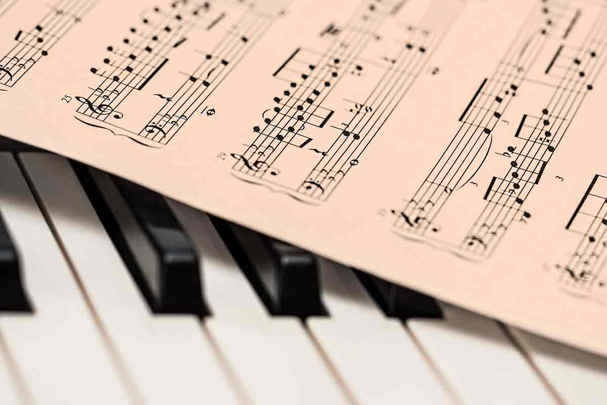 Istituto Sant Apollinare - Musica è